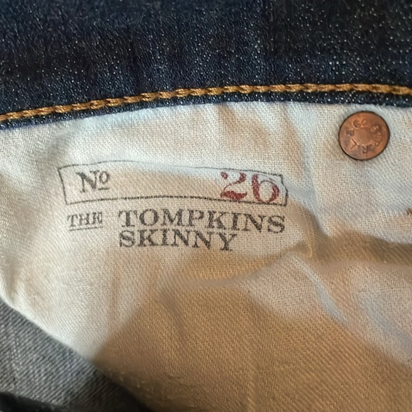 Skinny Jeans wore less than 5 times like new! - Picture 5 of 6